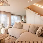 Appartement Deluxe Brand New Duplex For 4