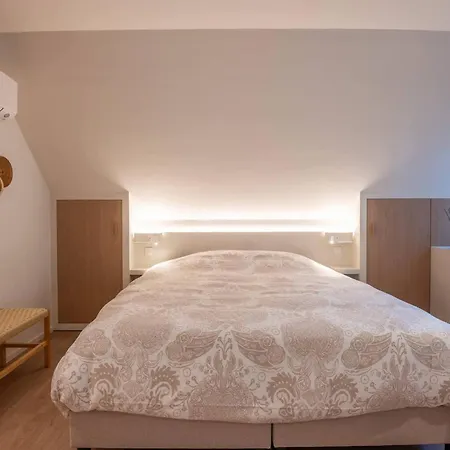 Daire Deluxe Brand New Duplex For 4 *
