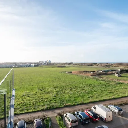 Apartment Deluxe Brand New Duplex For 4 *